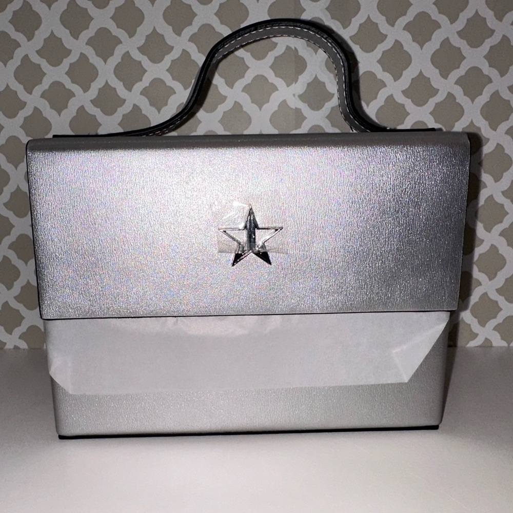 JEFFREE STAR COSMETICS LE SILVER RAZOR SHOULDER/HANDBAG